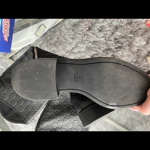 Women’s Gucci boots - Picture 4 of 4